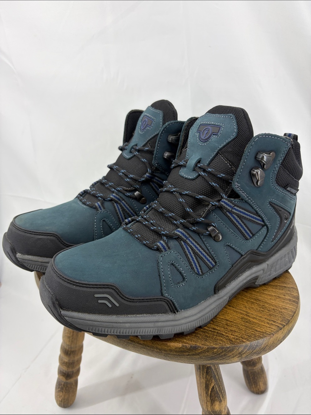 Orthofeet Dakota WP Ergonomic Comfort Orthopedic Hiking Boots, Womens 9D